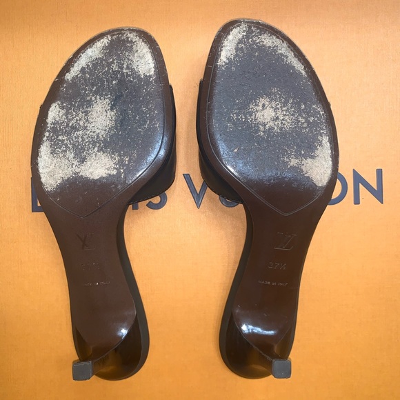 Louis Vuitton black leather dice mule heels - Picture 7 of 9